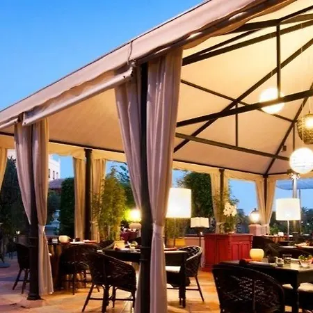 Bahia Del Duque 5* 阿德耶